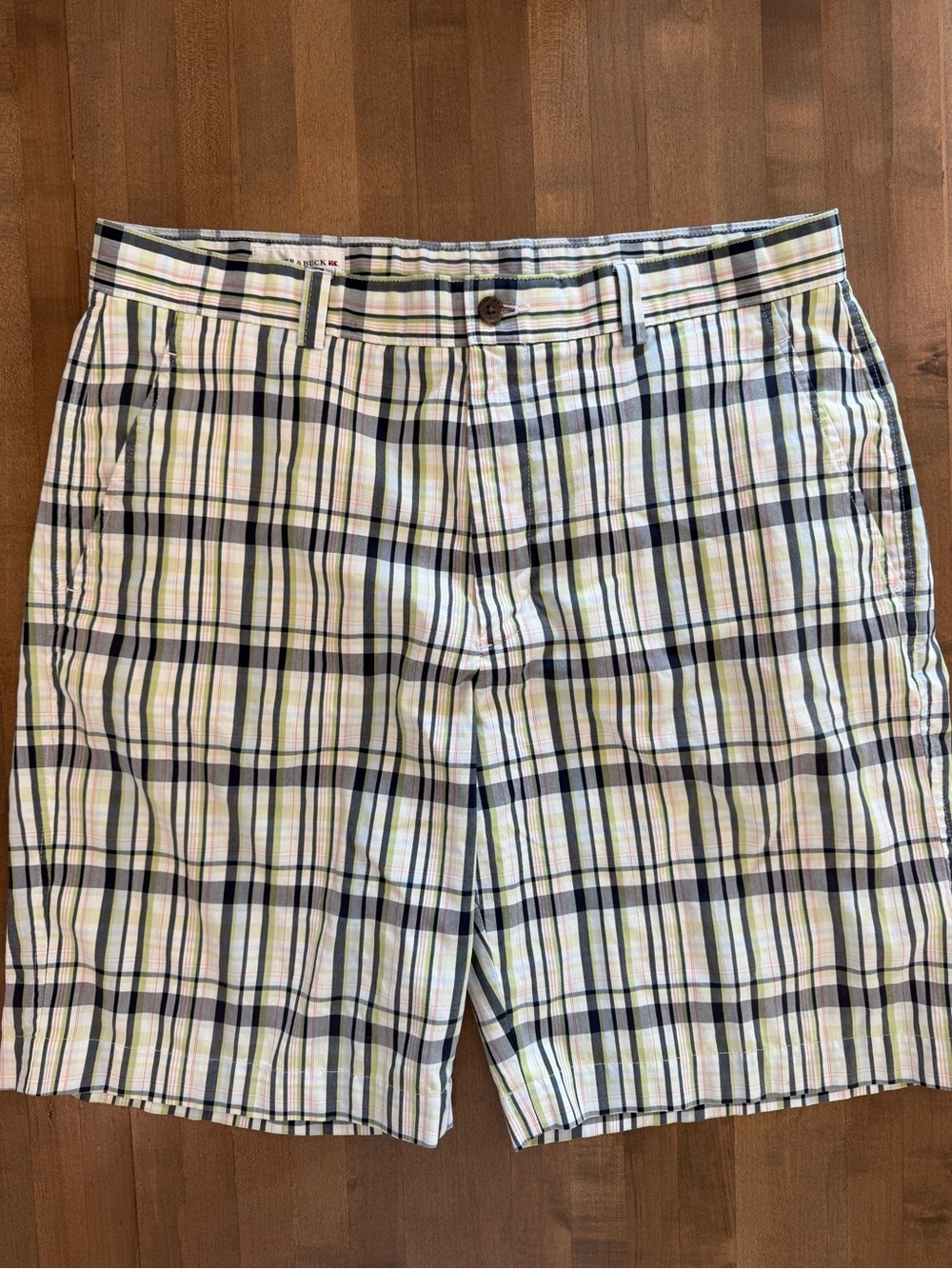 Men’s Cutter & Buck Plaid Shorts